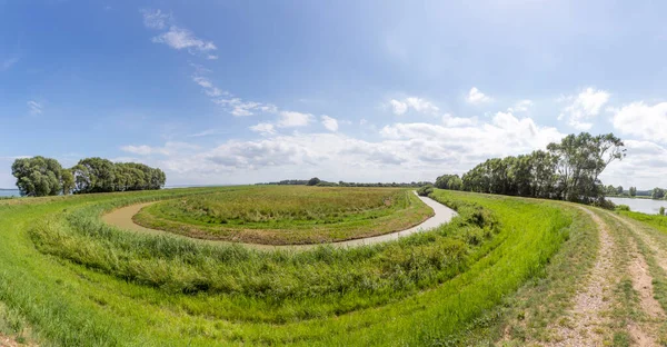 Landsbygdslandskap Usedom Nära Lutow Med Typiska Achterwsser Bäckar Och Jordbruk — Stockfoto