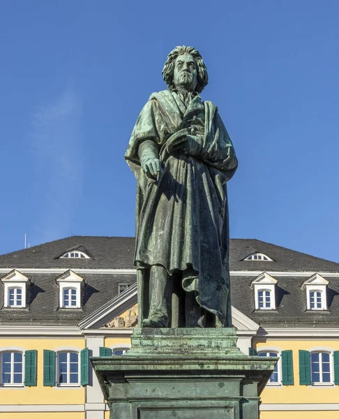 Statue Famous Composer Ludwig Van Beethoven Beautiful Old Post Office — Stock Photo, Image