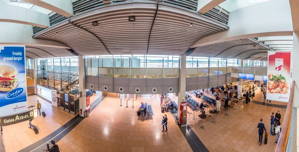 Hamburg Németország 2015 Június Kilátás Terminálra Hamburgban Németországban Terminal Befejeződött — Stock Fotó