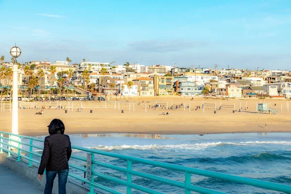 Manhattan Beach Estados Unidos Marzo 2019 Gente Disfruta Puesta Sol —  Fotos de Stock