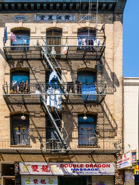 San Francisco Usa Juli 2008 Järnbrandsläckning Används För Torkning Kläder — Stockfoto