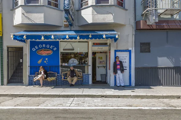 San Francisco Usa July 2008 Two Man Woman Bench Waiting — Stock Photo, Image