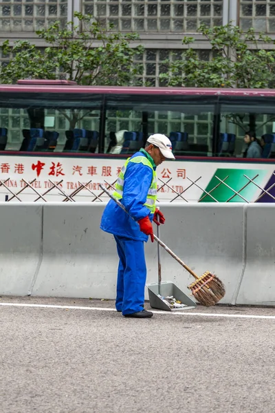 Kowloon Hongkong January 2020 Street Cleaner Cleaning Street Streets Very — Stock Photo, Image