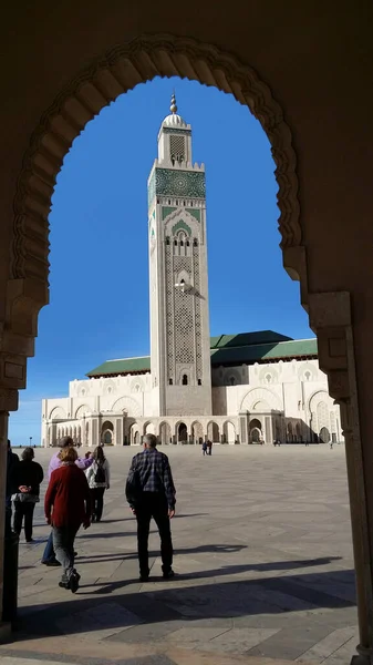 Rabat Marocko November 2016 Människor Besöker Moskén Hassan Rabat — Stockfoto