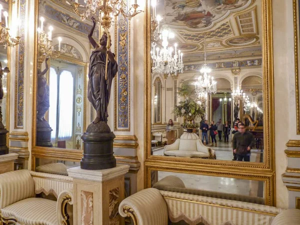 Valencia Spain January 2017 Main Hall Beautifully Decorated Old Palace — Stock Photo, Image