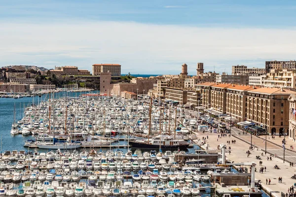 Marsella Francia Marzo 2015 Yates Blancos Puerto Viejo Vieux Centro —  Fotos de Stock