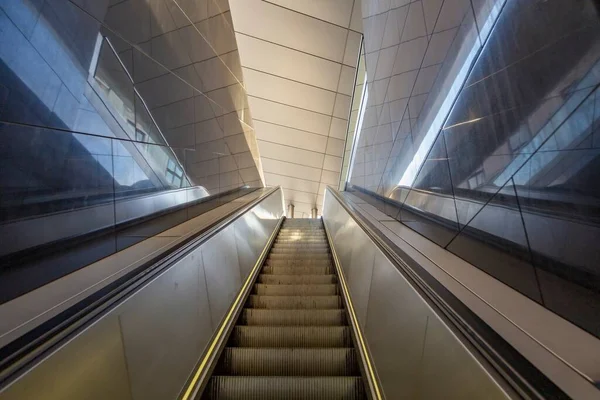 Mover Escadaria Subterrâneo Viena Operação Sem Pessoas — Fotografia de Stock