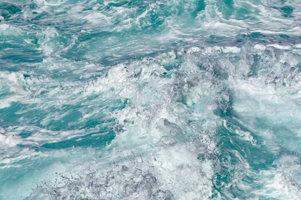 Detalj Skum Vågor Vid Stilla Havet — Stockfoto