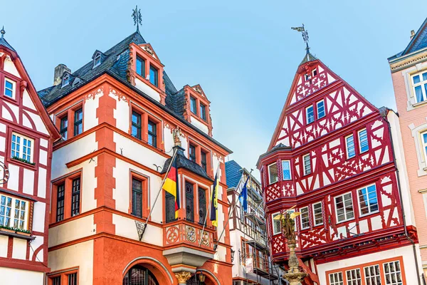 Halvtimrade Hus Torget Bernkastel Kues Tyskland — Stockfoto