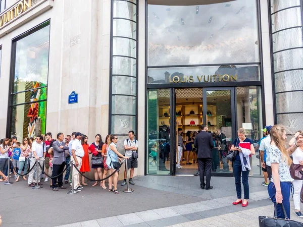 Paris Frankrike Juni 2015 Människor Går Och Besöker Den Berömda — Stockfoto