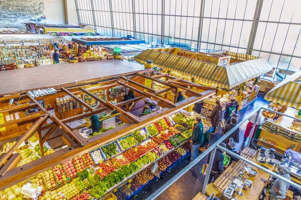 Frankfurt Duitsland November 2020 Mensen Winkelen Graag Kleinmarkthalle Frankfurt Duitsland — Stockfoto