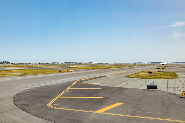 Boston Septiembre 2017 Pista Aterrizaje Aeropuerto Internacional Boston Logan — Foto de Stock