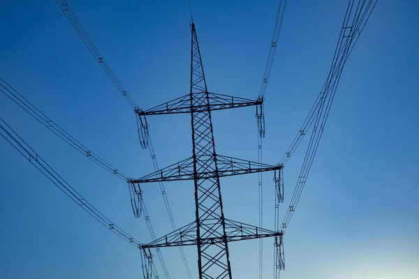 Korsa Elektrisk Pylon Solnedgången Himlen — Stockfoto