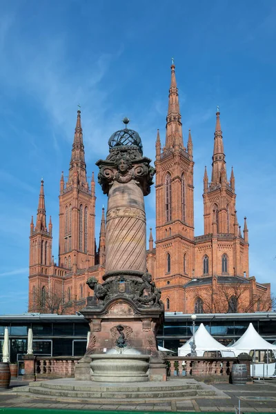 Market Church Wiesbaden Historic Market Pillar 19Th Century Fountain Blue — Stock Photo, Image