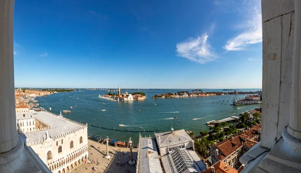 Panoramisch Uitzicht San Giorgio Maggiore Een Zonnige Dag Venetië Italië — Stockfoto