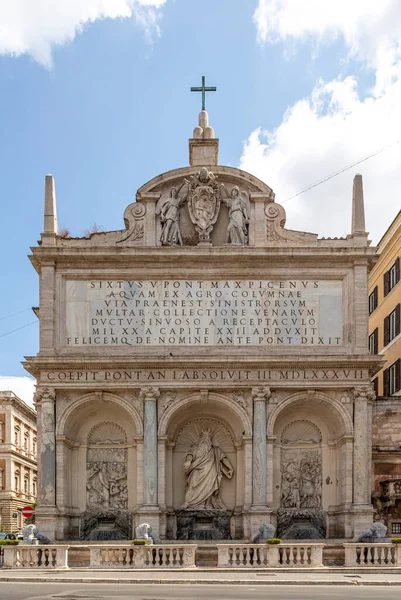 Fontana Dell Acqua Felice Roma Italia — Foto de Stock