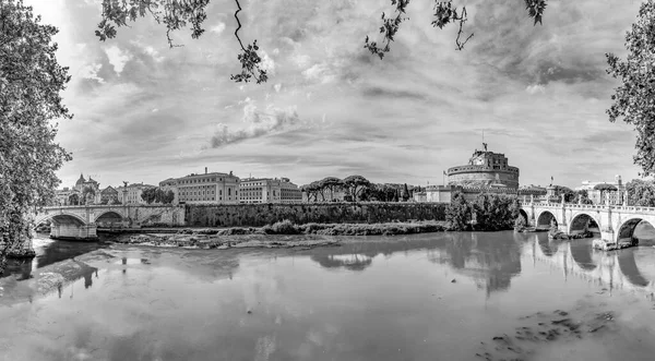 Vittorio Emanuele Híd Rómában Tekintettel Vár Szent Angyal Rómában Olaszországban — Stock Fotó