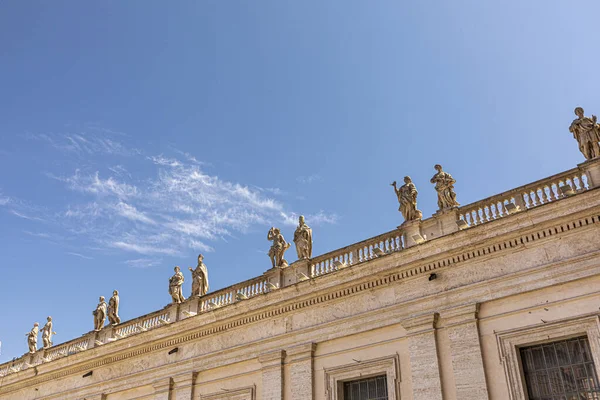 Apostolok Mint Szobrok Szent Péter Oszlop Erkélyén Vatikánban Rómában Olaszországban — Stock Fotó