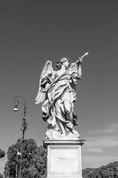 Berninis Marmorstaty Ängel Med Cross Från Bron Sant Angelo Rom — Stockfoto