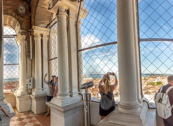 Benátky Itálie Července 2021 Lidé Užívají Panorama Katedrály Marka Panorama — Stock fotografie