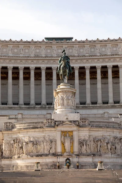 Róma Olaszország 2021 Augusztus Tiszteletbeli Őrség Ismeretlen Katona Emlékművénél Amelyet — Stock Fotó
