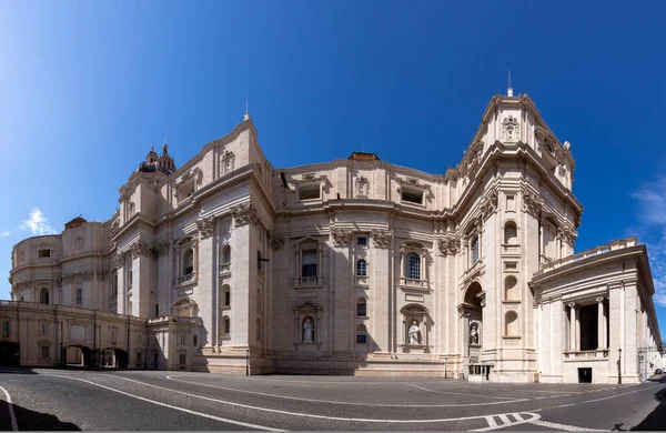 Rome Italy August 2021 Peter Square Vatican Buildings Arranged Michelangelo — Stock Photo, Image