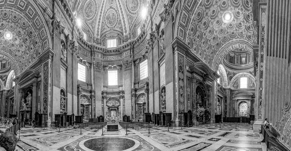 Roma Itália Agosto 2021 Dentro Basílica São Pedro Cidade Vaticano — Fotografia de Stock