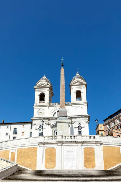 Roma Talya Temmuz 2021 Santissima Trinita Dei Monti Kilisesi Obelisco — Stok fotoğraf