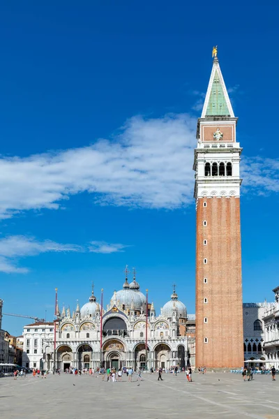 Venecia Italia Julio 2021 Gente Disfruta Visitando Plaza San Marco — Foto de Stock