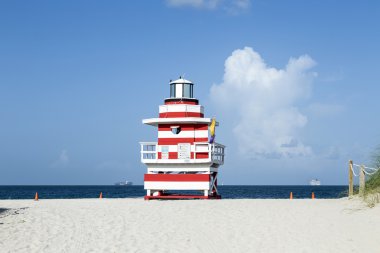 Cankurtaran Kulesi miami Beach güzel bir yaz gününde 