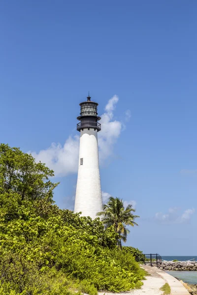 Famous lighthouse at Cape Florida at Key Biscayne — Stock Photo, Image