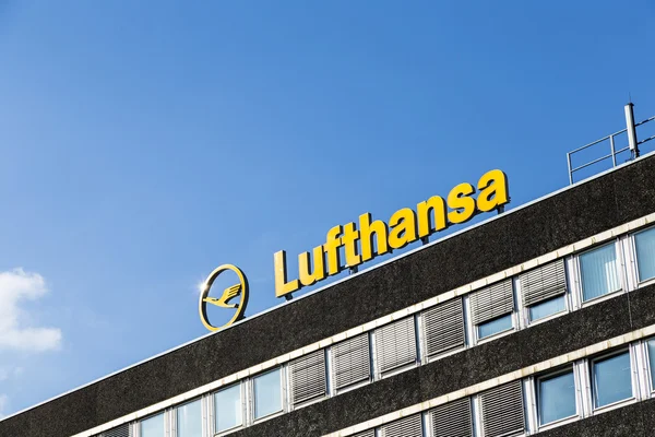 Logo van het merk lufthansa — Stockfoto