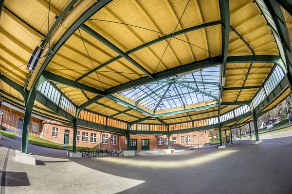 Berömda gamla tågstationen i Seebad Heringsdorf — Stockfoto