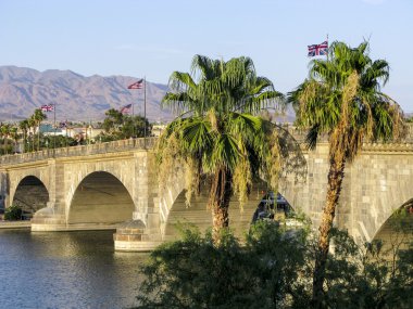 Londra Köprüsü lake havasu, o ile yeniden eski tarihi köprü