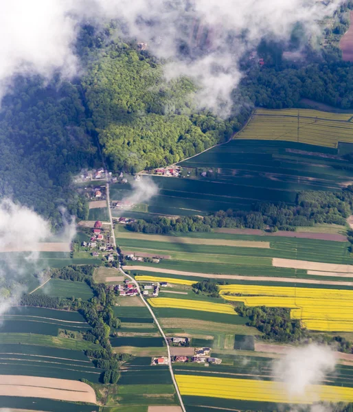 Paesaggio rurale con campi vicino a Cracovia — Foto Stock