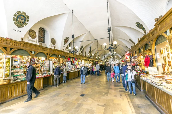 Passage with artistic craft souvenir stalls of the gothic cloth — Stock Photo, Image