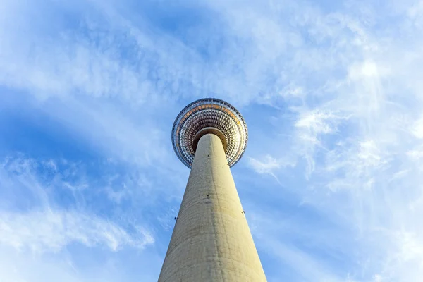 A fernsehturm (tv torony), Berlin, Németország — стокове фото