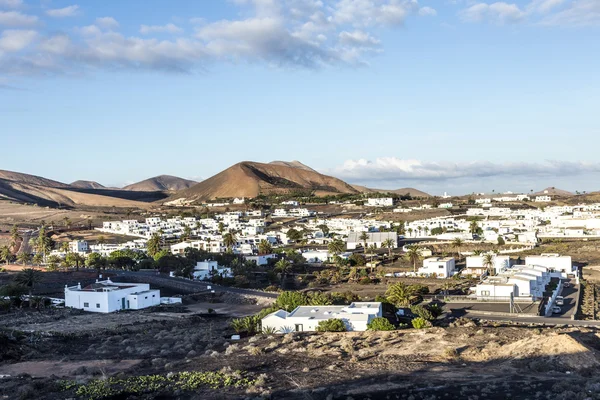 Vista para Uga, aldeia rural em Lanzarote — Fotografia de Stock