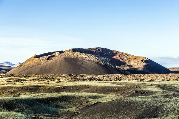 Volcanic crater of caldera blanca in Lanzarote, Tinajo — Stock Photo, Image