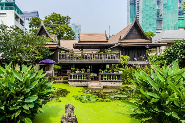 Museum Kukrits Heritage Home i Bangkok — Stockfoto