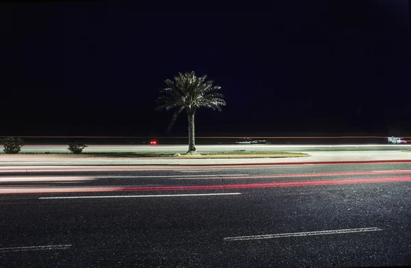 Street at the beach promenade in Kuweit City — Stock Photo, Image