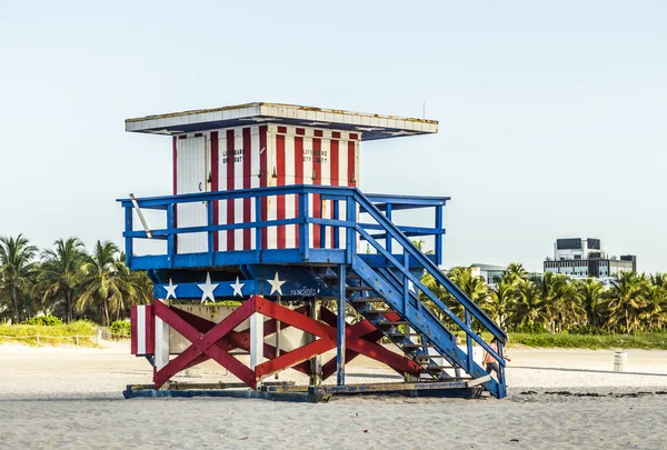 Life guard tower on South Beach, Miami — Stock Photo, Image