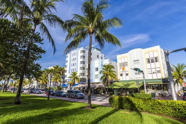 Day view at Ocean drive in Miami — Stock Photo, Image