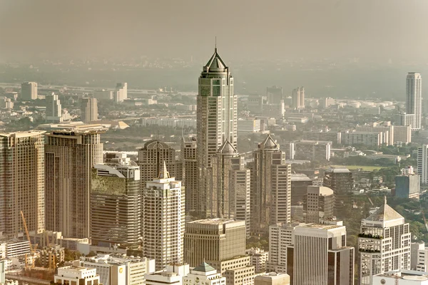 View across Bangkok skyline — Stock Photo, Image