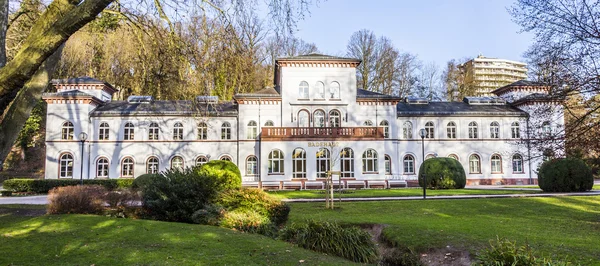 A festői park Bad Soden Kurhaus — Stock Fotó