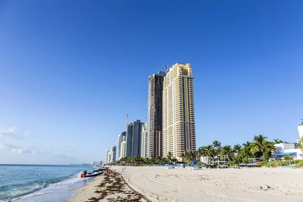 Sunny Isles Beach is a city located in Miami County, Florida — Stock Photo, Image