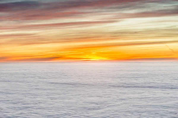 Východ slunce s mraky — Stock fotografie