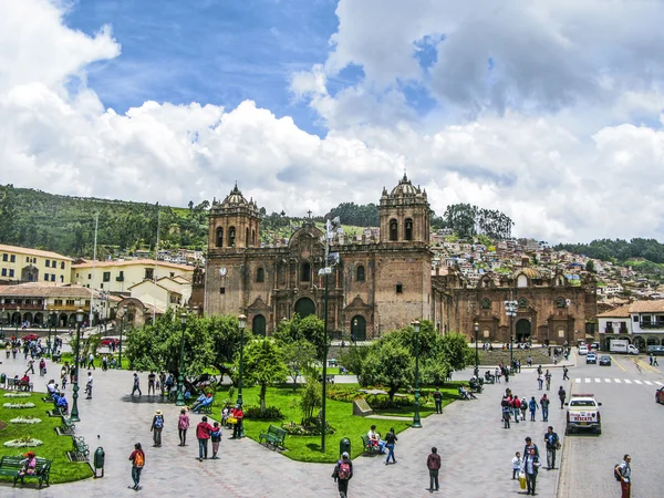 Central square In Cuzco, Plaza de Armas. Peru. — Stock Photo, Image