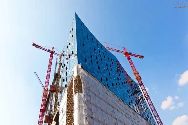 Site in opbouw van de elbphilharmonie in de haven van hamburg — Stockfoto