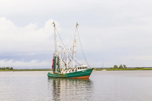 Риболовецьке судно в Apalachicola — стокове фото